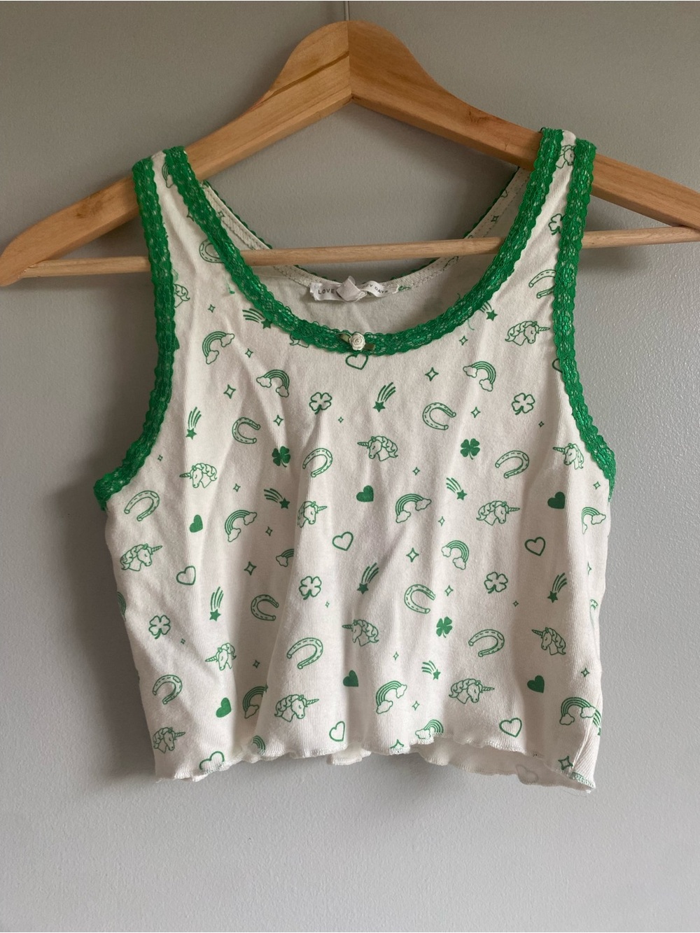 Peace Love World White Cropped Tank with Green Trim and Clover Print